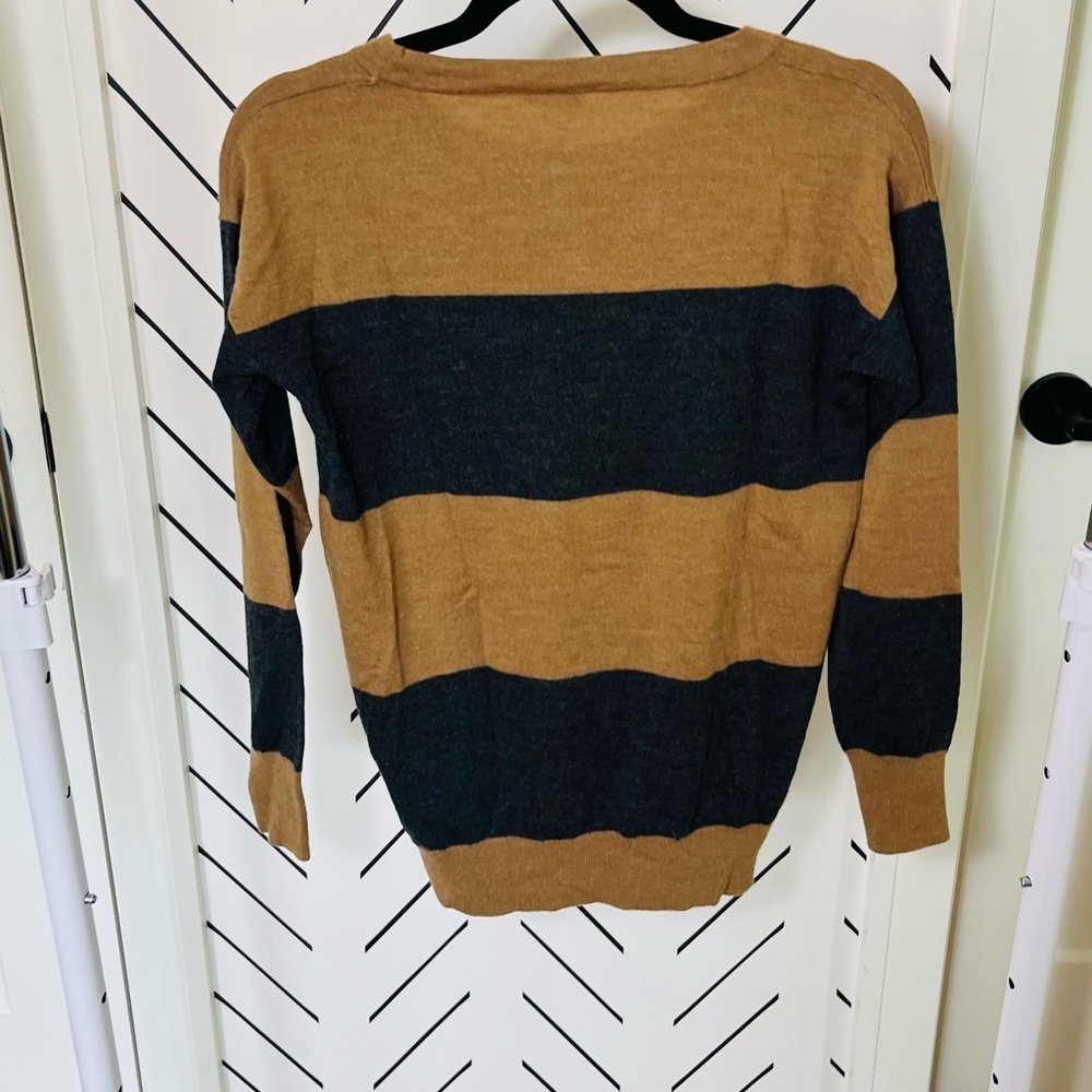 J Crew Stripe Saturday Sweater Style 52191 Brown Sz Medium 100% Merino Wool - Picture 2 of 6